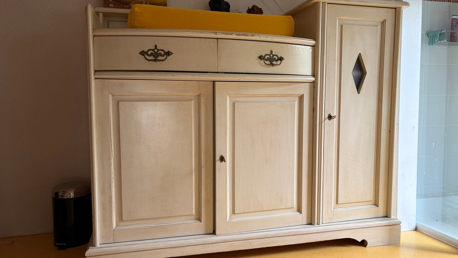 Commode / babykamermeubel in landelijke stijl, Ophalen, Gebruikt, 50 tot 70 cm, 100 cm of meer