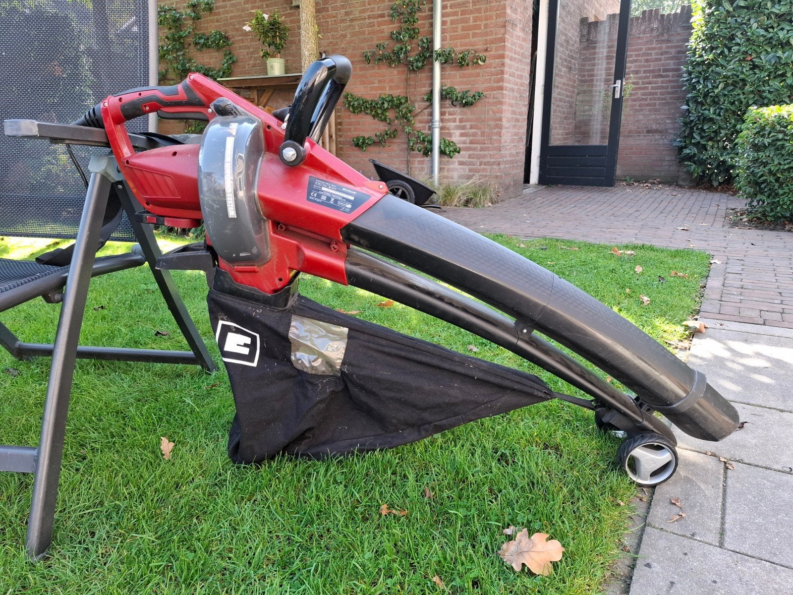 Einhell GE-EL 3000 E Bladblazer - Blazen & Zuigen, Ophalen, Gebruikt, Handgedragen, Einhell
