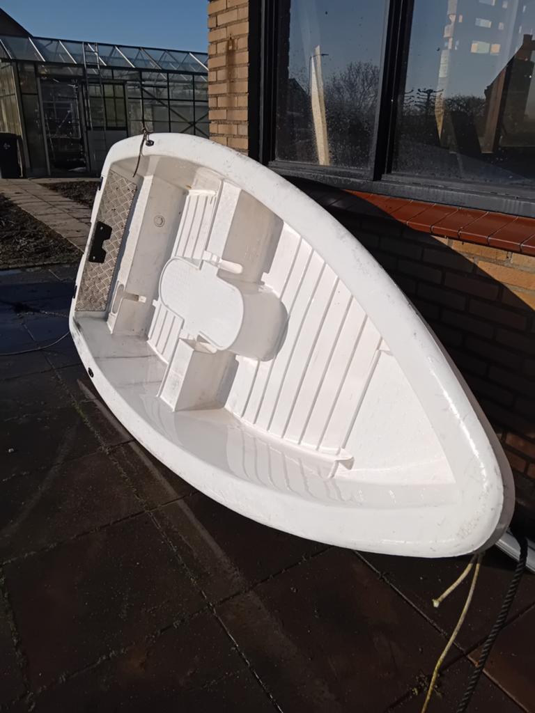 Kunstoffen boot, Watersport en Boten, Bootonderdelen, Ophalen of Verzenden, Overige typen, Motorboot
