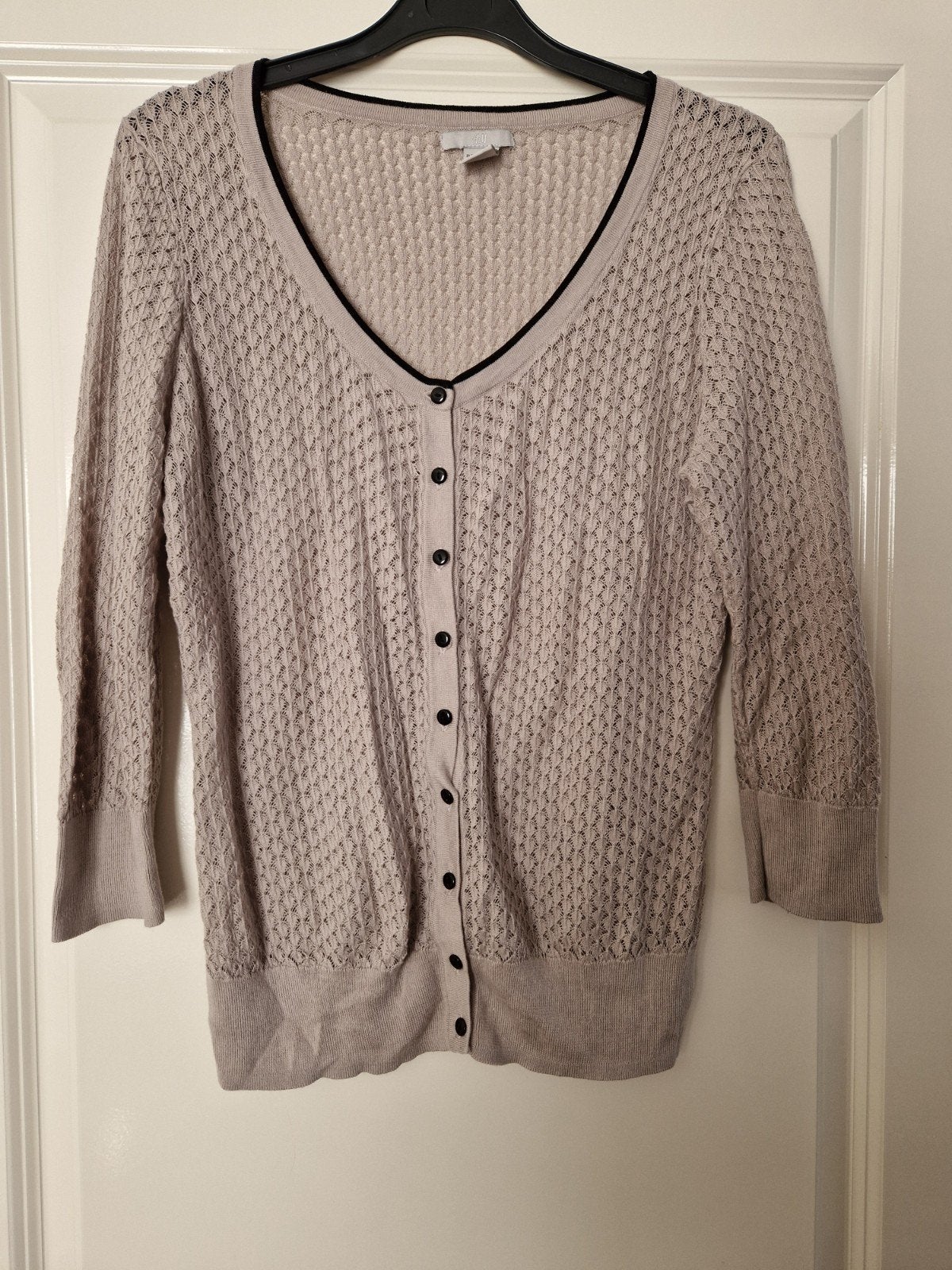 Grijs vest met patroon maat L H&M
Zo goed als nieuw, een kee, H&M, Maat 42/44 (L), Ophalen of Verzenden, Zo goed als nieuw