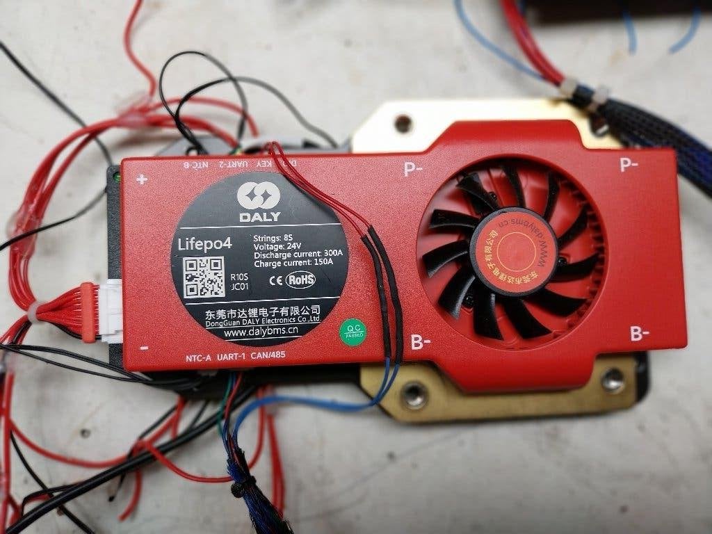 Daly 300A BMS unit, Ophalen of Verzenden, Gebruikt