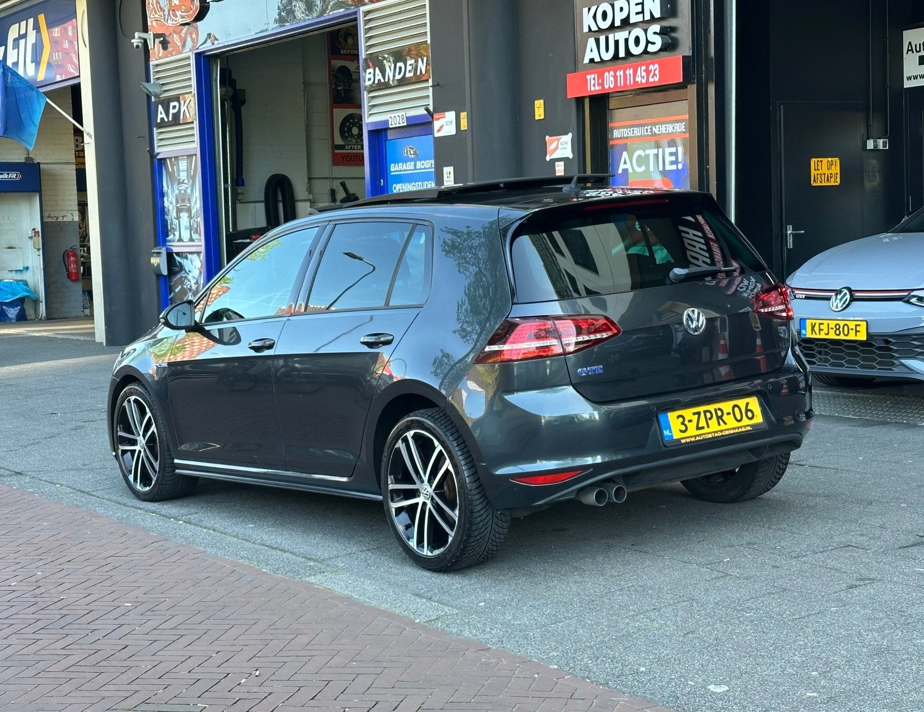Volkswagen Golf 1.4 TSI GTE Aut Navi Camera Pano, 8 kWh, Stof, Gebruikt, 4 cilinders