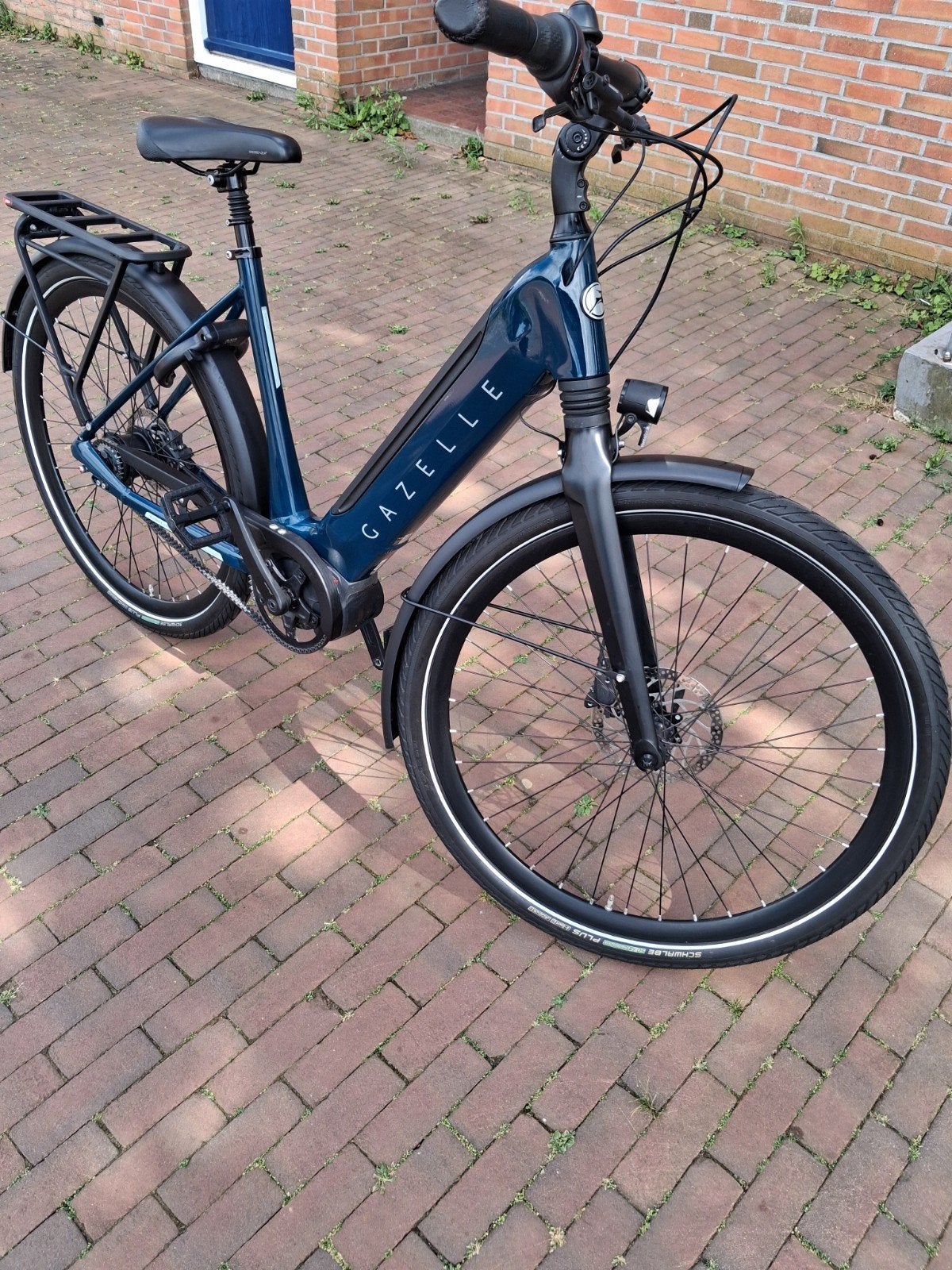 GAZELLE ULTIMATE C8 2023 BELT Riem BOSCH MOTOR met 2881km, Ophalen, Zo goed als nieuw, 50 km per accu of meer, 55 tot 59 cm