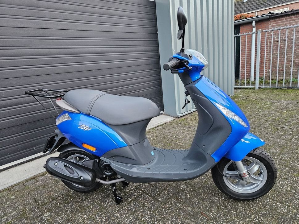 UNIEKE PIAGGIO ZIP 4T-2V (CARB) BROM BJ2005 BLAUW PAS 103KM!, Onbekend, Ophalen of Verzenden, Zo goed als nieuw, Onbekend