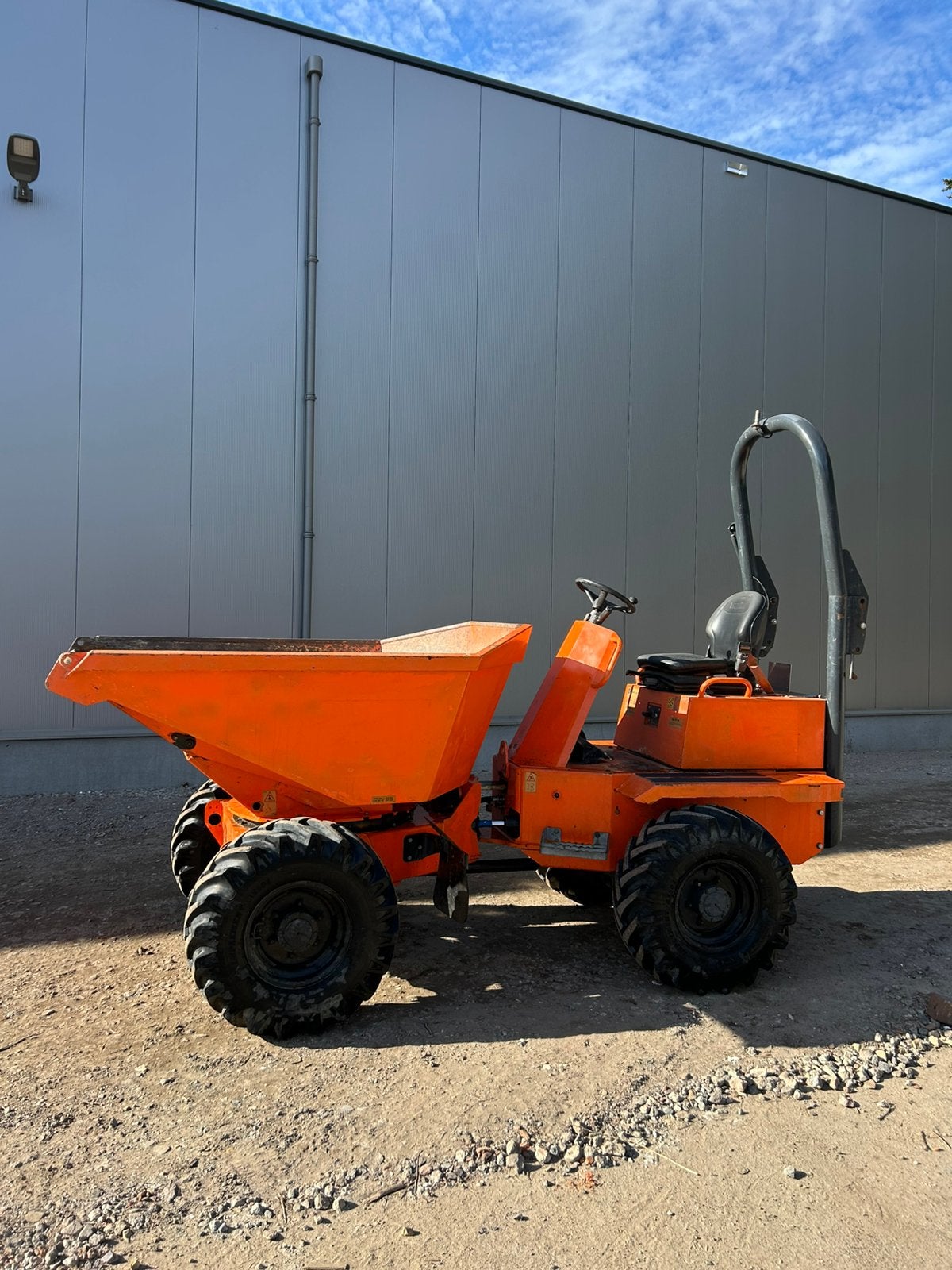 Thwaites Mach 580 dumper 2015 3t 2744uur, Ophalen