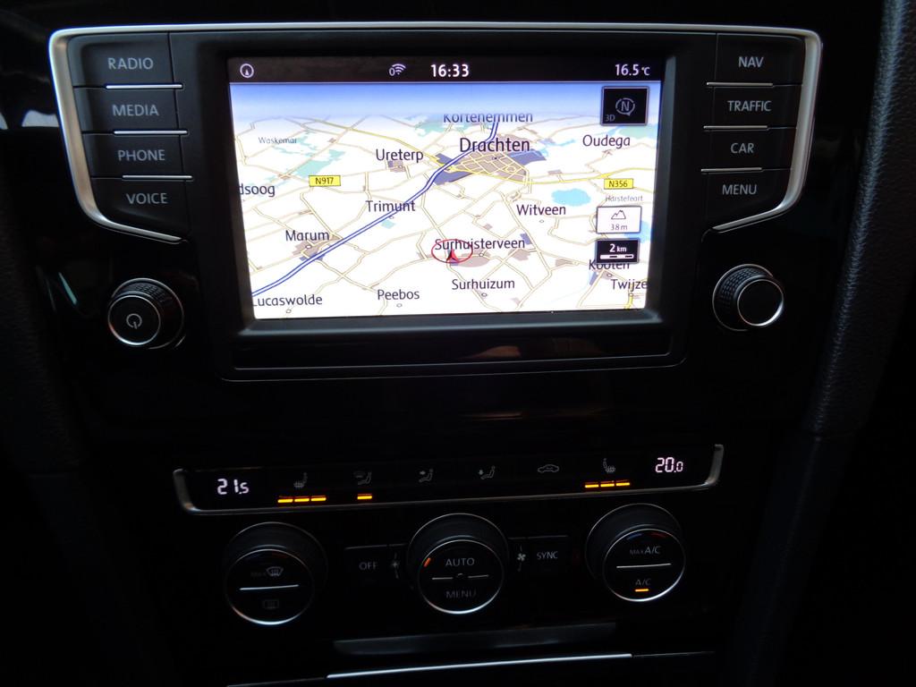 Volkswagen Golf Variant 1.6 TDI Connected Series 110PK Navi, Voorwielaandrijving, Gebruikt, 4 cilinders, Origineel Nederlands