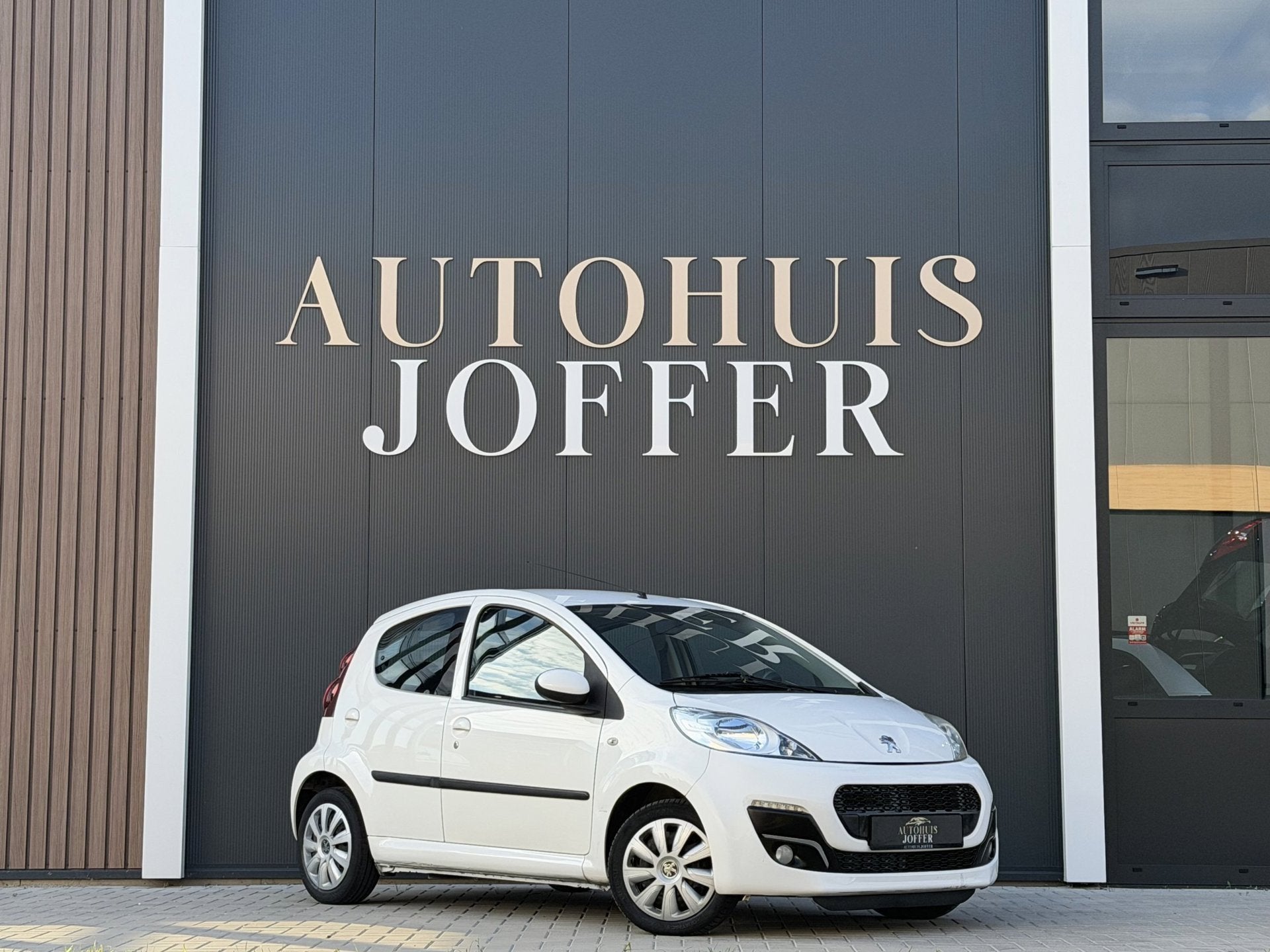 Peugeot 107 1.0 Active Premium | Inruilkoopje! | Airco | APK, Auto's, Voorwielaandrijving, Euro 5, Stof, Gebruikt