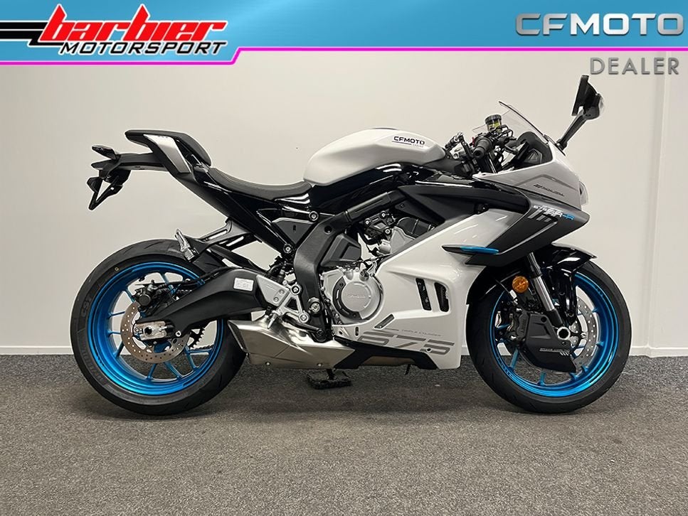 CFMOTO | Snel rijden, compleet geregeld, zorgeloos Barbier, Motoren, 675 cc, 2 cilinders, Bedrijf, Onbekend