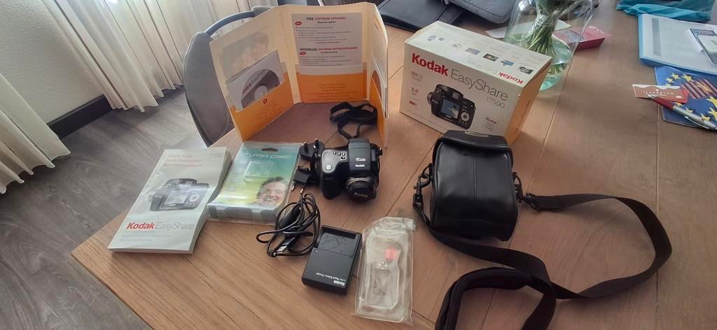 Kodak EasyShare DX7590 Digitale Camera met Accessoires, Ophalen of Verzenden, Zo goed als nieuw, Kodak, 8 keer of meer