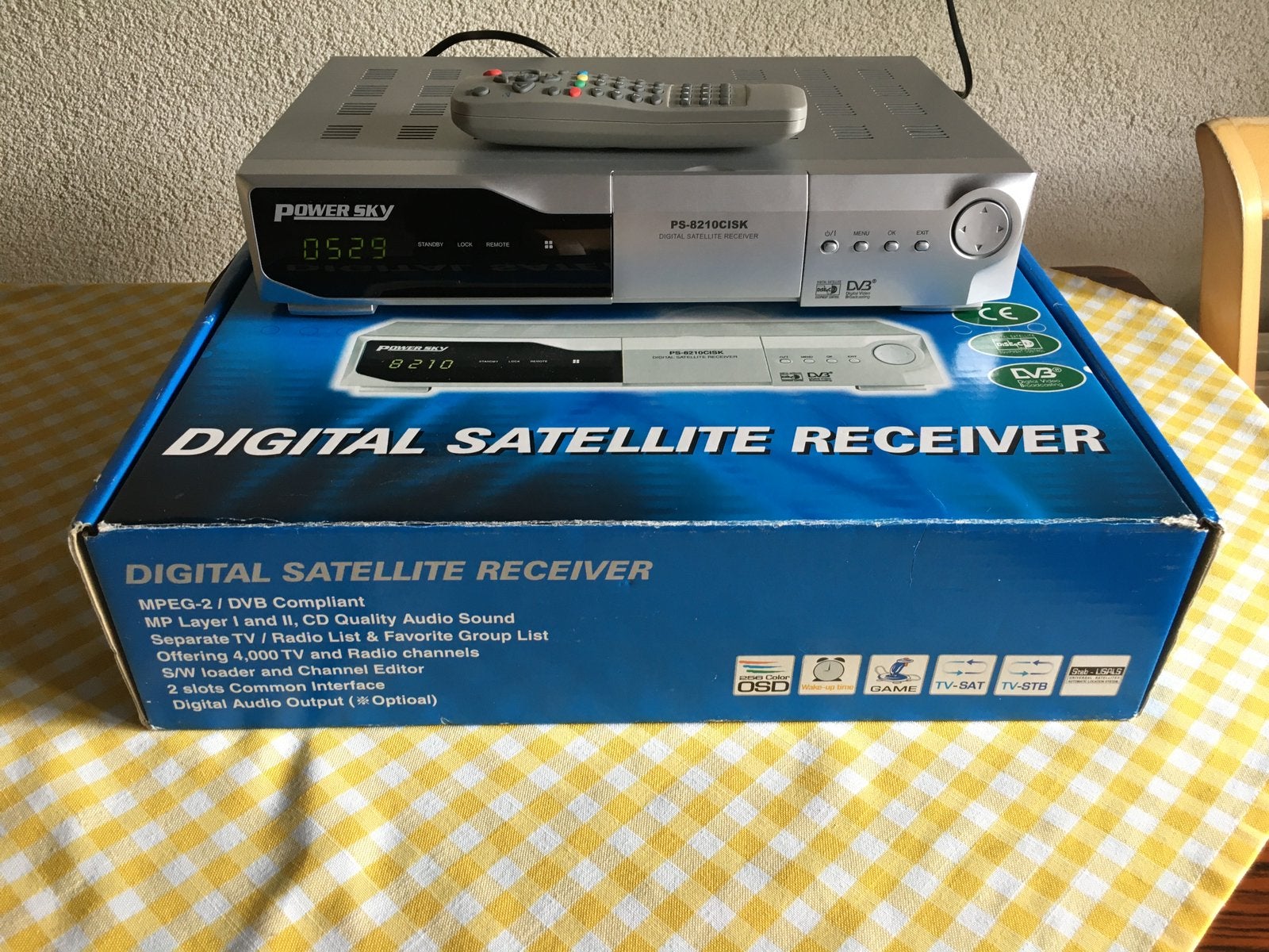 Digtale satteliet receiver pr incl vzk, Audio, Tv en Foto, Schotelantennes, Ophalen of Verzenden, Zo goed als nieuw, Overige merken