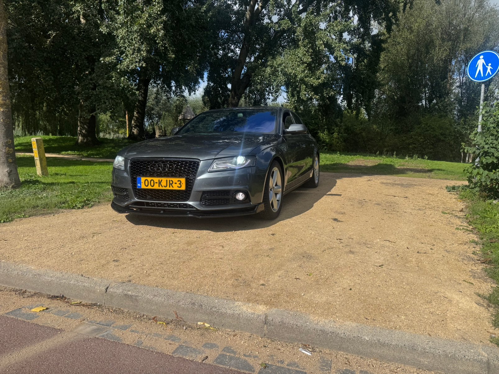Foto 5 van Audi A4 S-Line 1.8 Tfsi 211PK 2010 AIRRIDE ABT TUNING
