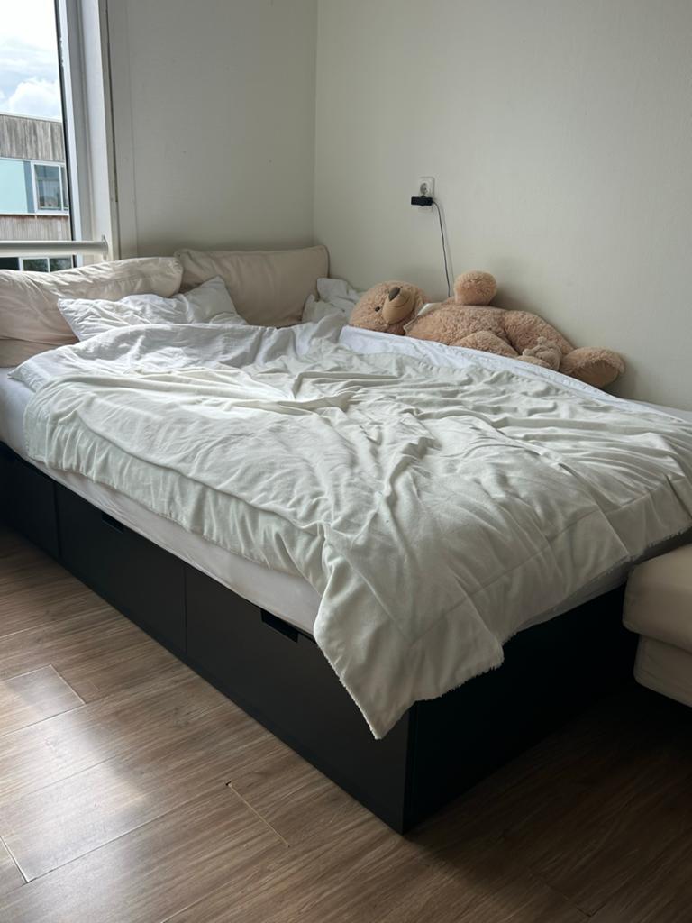 IKEA Nordli bedframe 140x200 met opbergruimte zwart, Huis en Inrichting, Slaapkamer | Bedden, Ophalen, Zwart, Tweepersoons, 140 cm