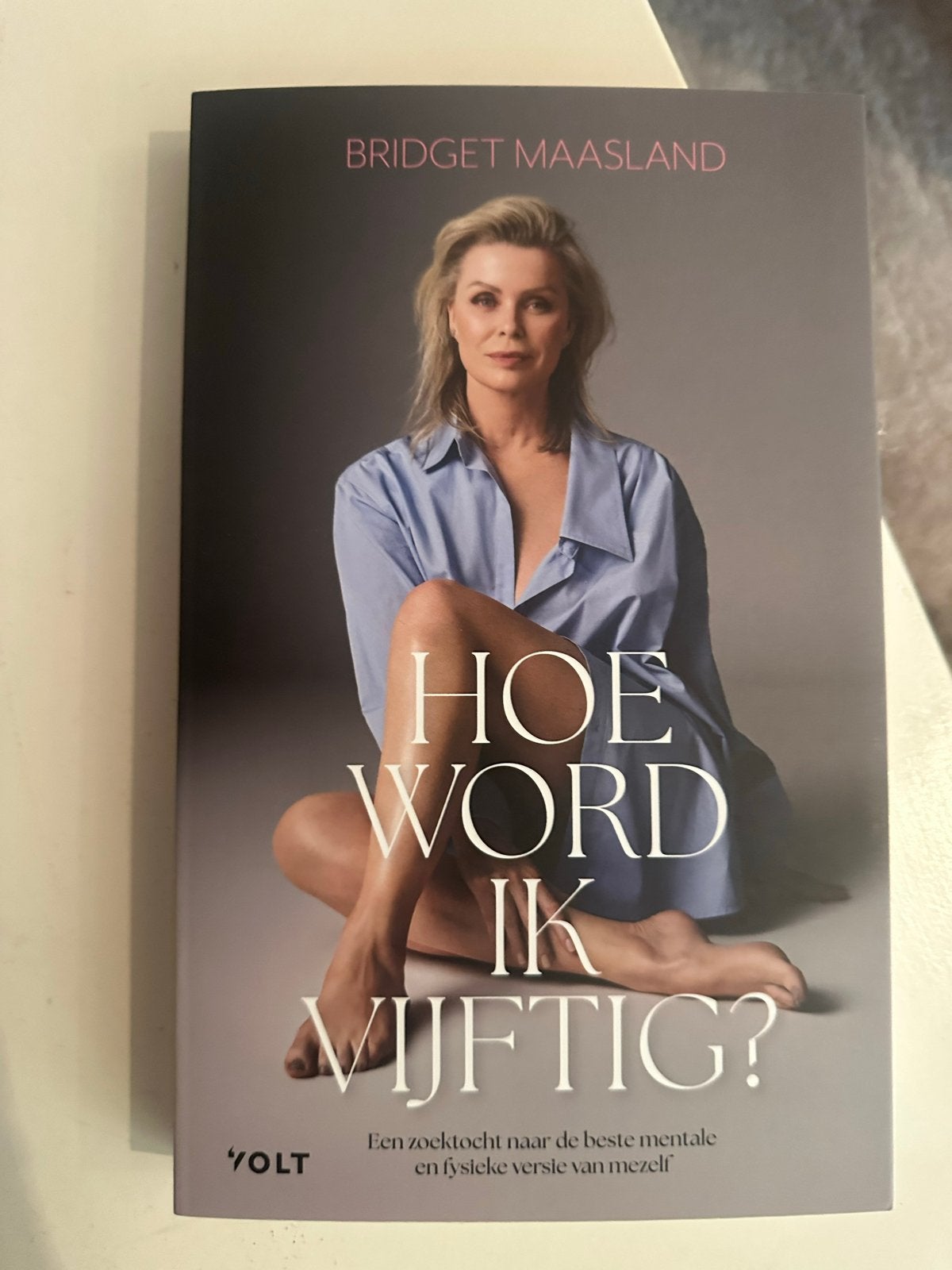 Hoe word ik vijftig? - Bridget Maasland (gesigneerd), Ophalen of Verzenden, Zo goed als nieuw, Overige