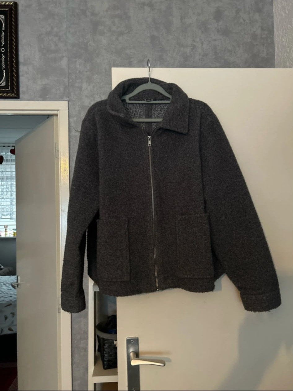 Lichtgrijs Damesjas, Zeeman, Maat 46/48 (XL) of groter, Ophalen of Verzenden, Zo goed als nieuw