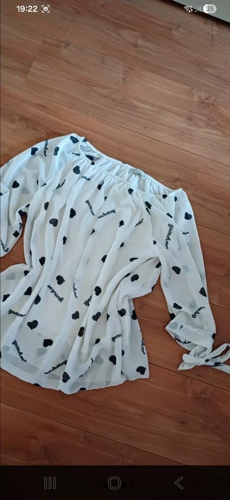 Nieuw wit zwart shirtje, maat L Met strikjes aan mouw, Overige kleuren, Maat 42/44 (L), Nieuw, Ophalen of Verzenden