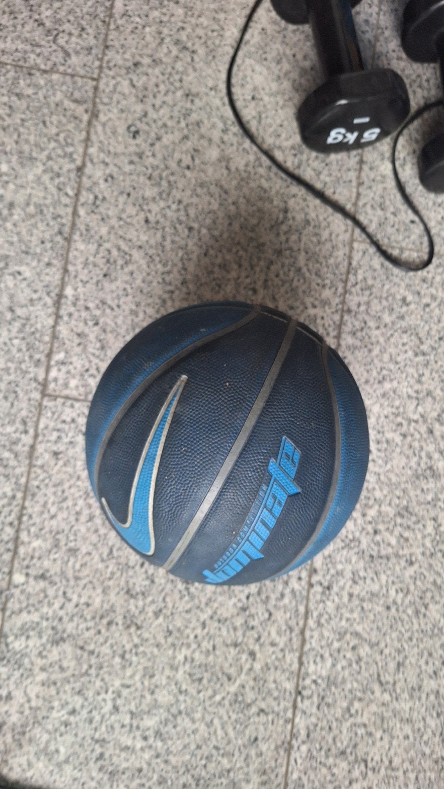 Gebruikte Nike/Spalding basketbal, Ophalen of Verzenden