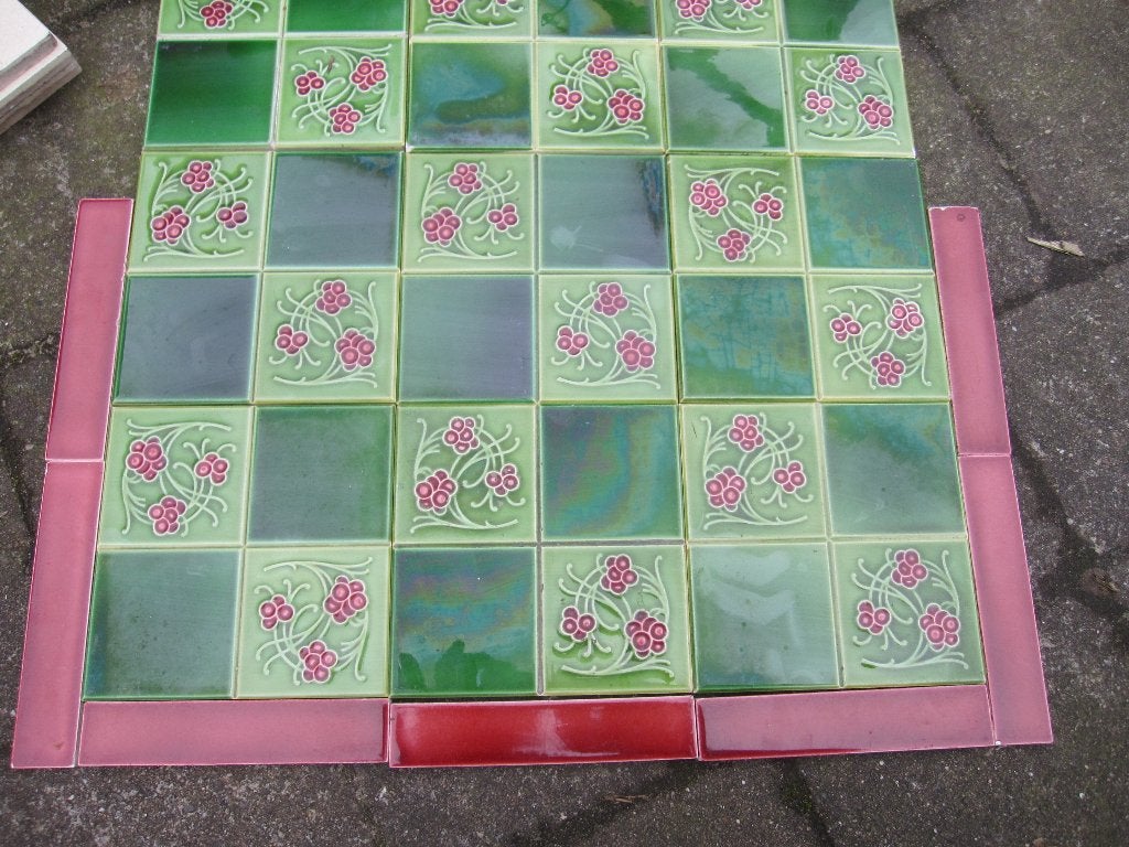 30 Antieke tegels, groen met rode bes, 15x15cm, Ophalen