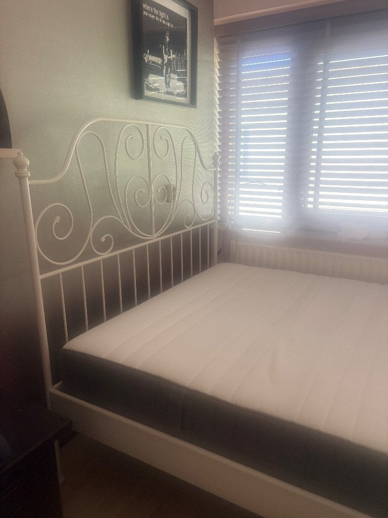 IKEA Leirvik bedframe 140x200 met lattenbodems en matras, Ophalen, Gebruikt, Wit, Tweepersoons