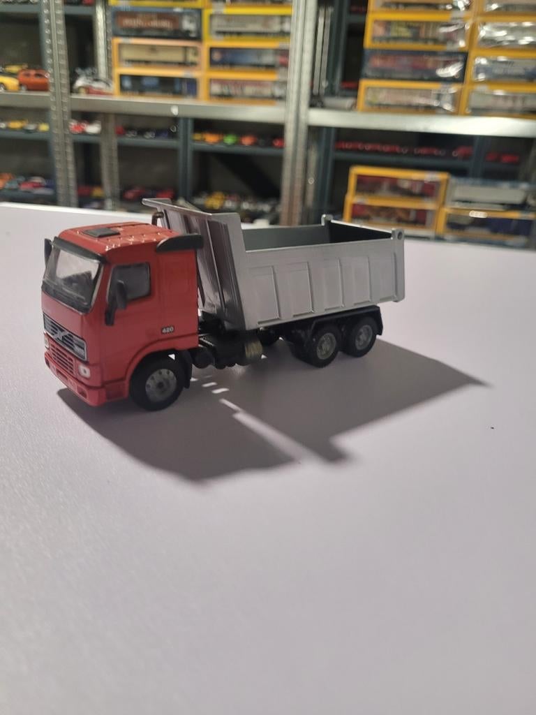 Volvo kiepwagen, NZG, N, N, Ophalen of Verzenden