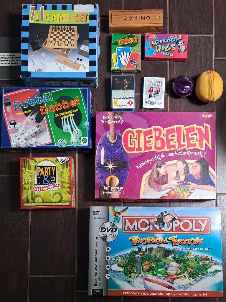 Diverse gezelschapsspellen, Een of twee spelers, Ophalen of Verzenden, Zo goed als nieuw, Diverse uitgevers