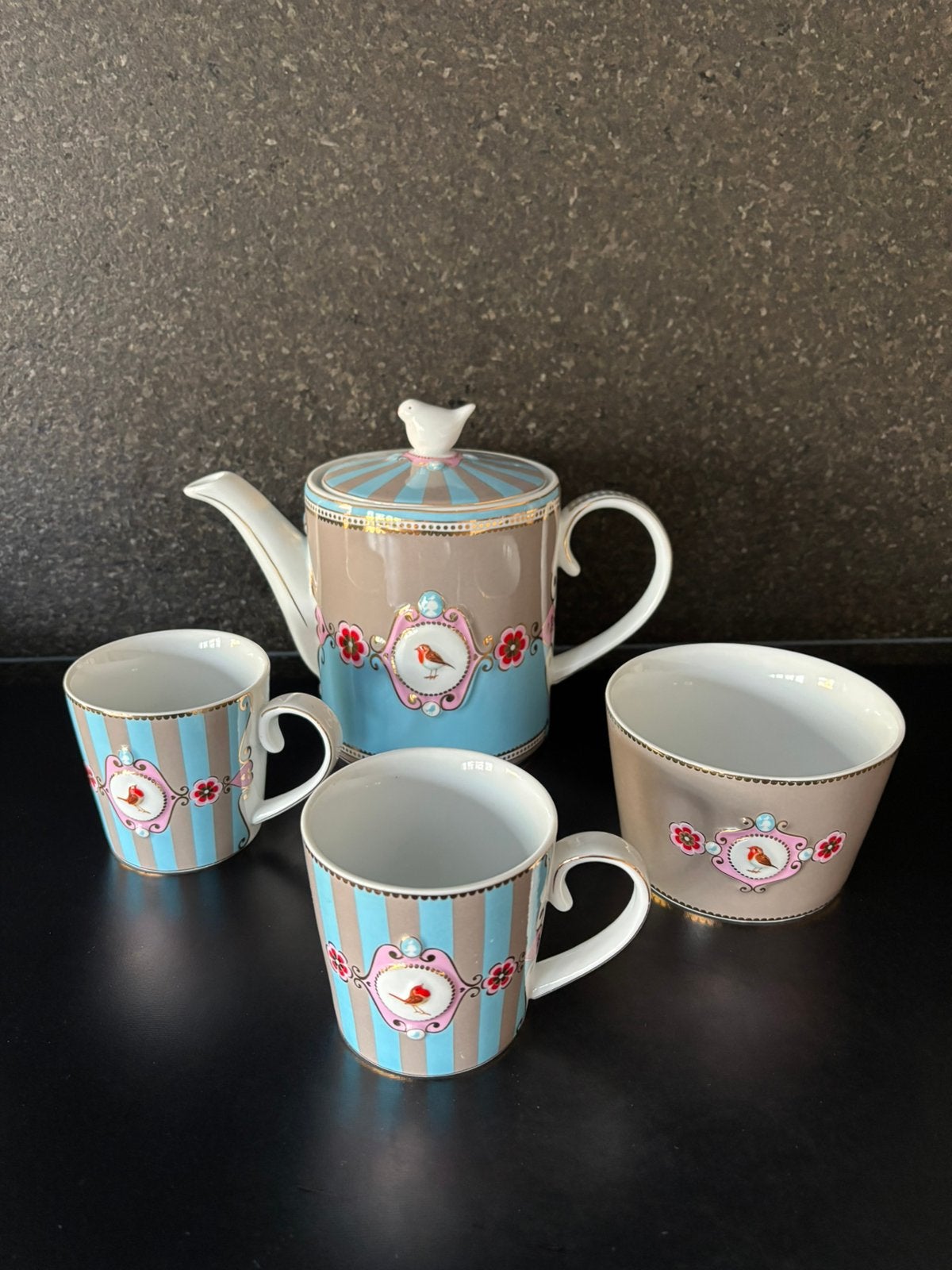 Pip theeservies roodborstje blauw/taupe nieuw, Pip Studio, Nieuw, Ophalen of Verzenden, Overige stijlen