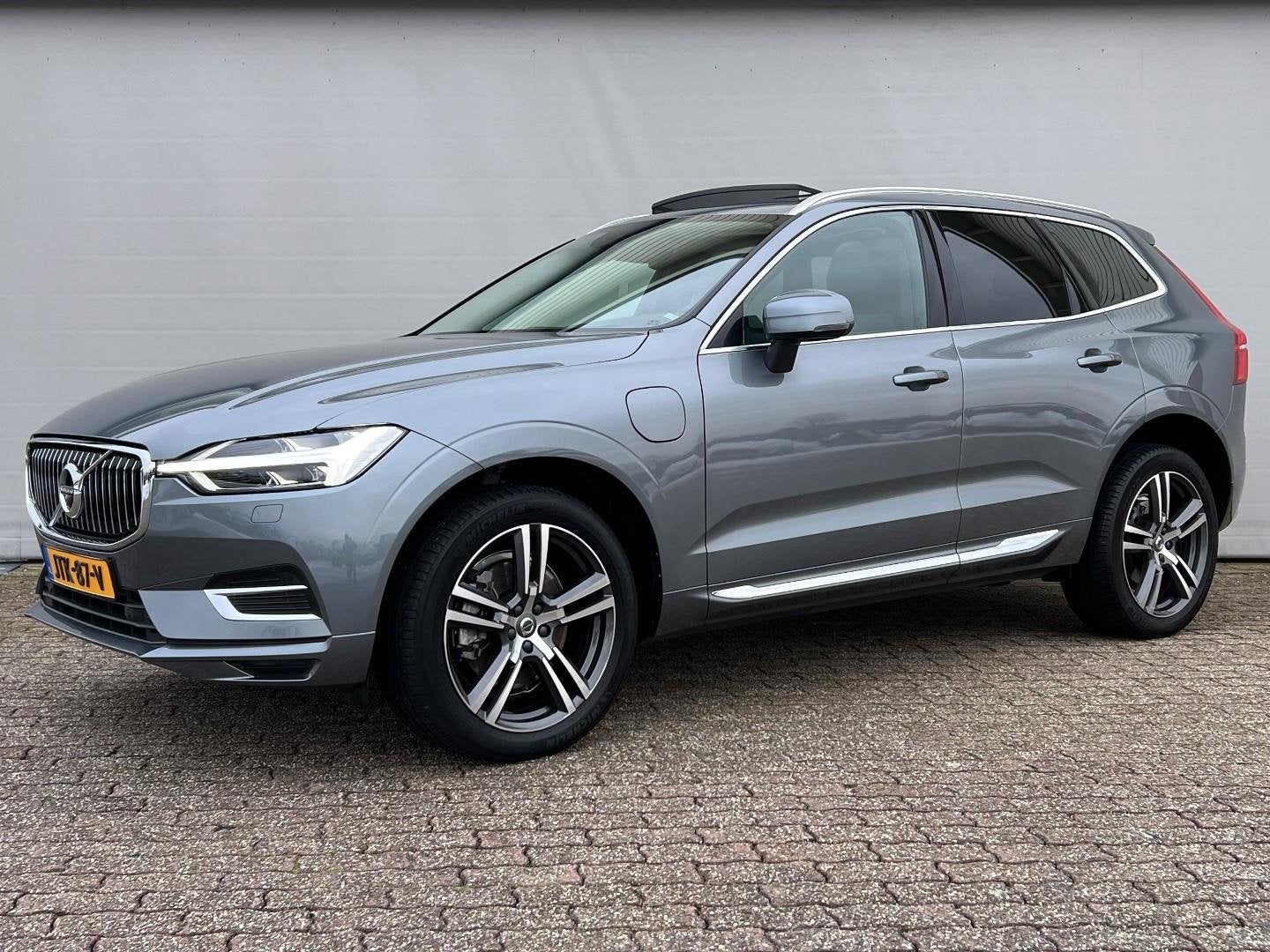Volvo XC60 T8 Recharge 392 PK AWD | Inscription | Luchtverin, Auto's, Automaat, Dealer onderhouden, Gebruikt, 4 cilinders