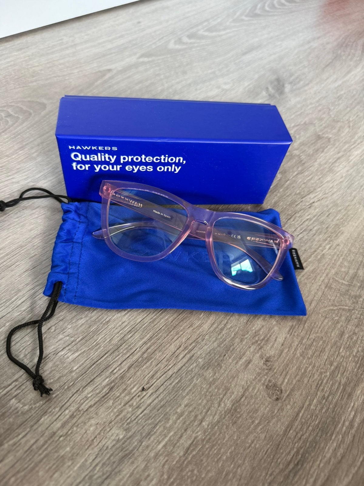Hawkers blauw licht filter bril zonder sterkte, Sieraden, Tassen en Uiterlijk, Zonnebrillen en Brillen | Dames, Overige merken