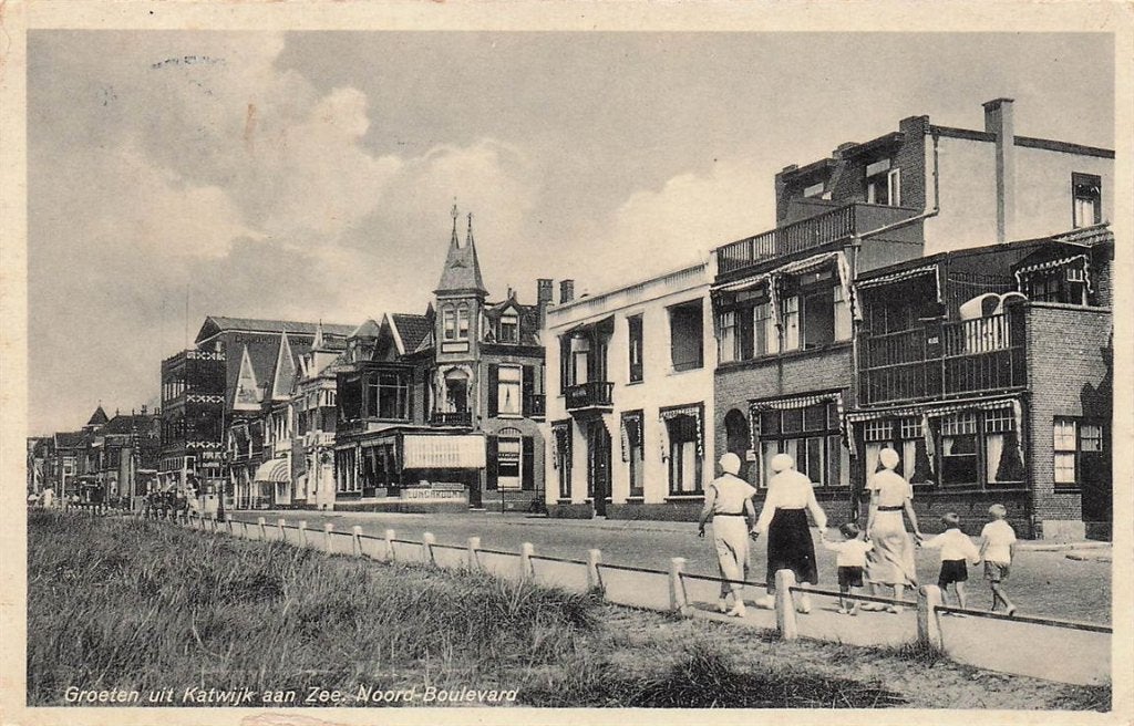 703-475-035 Groeten uit Katwijk aan Zee Noord-Boulevard, Ophalen of Verzenden, Voor 1920, Zuid-Holland