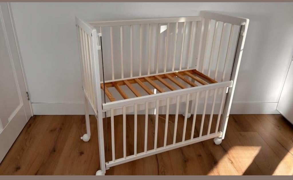 Co sleeper petit amelie, Kinderen en Baby's, Babywiegjes en Ledikanten, Ophalen, Wieg