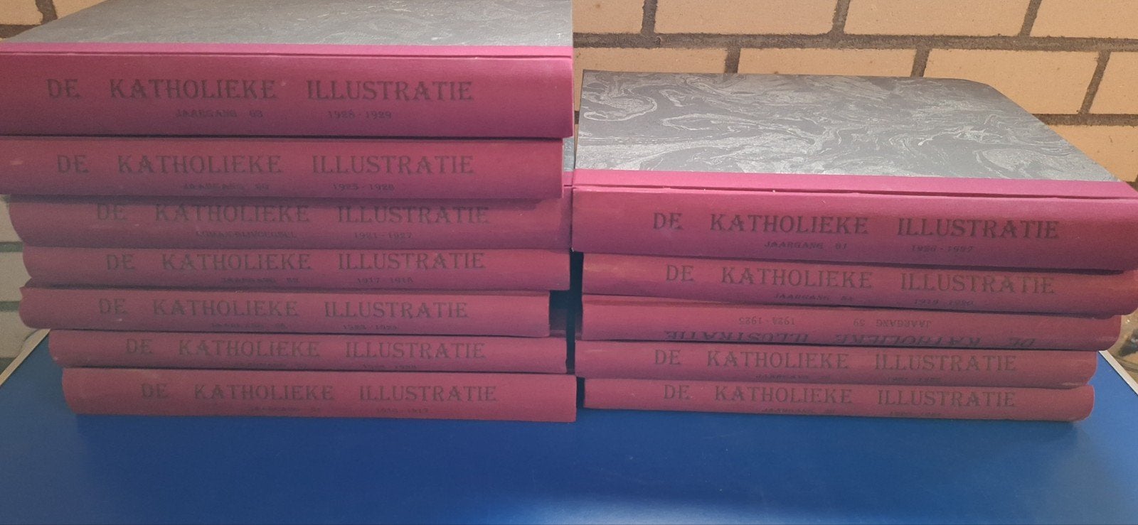 12 delen De Katholieke Illustratie (1916-1929), Ophalen