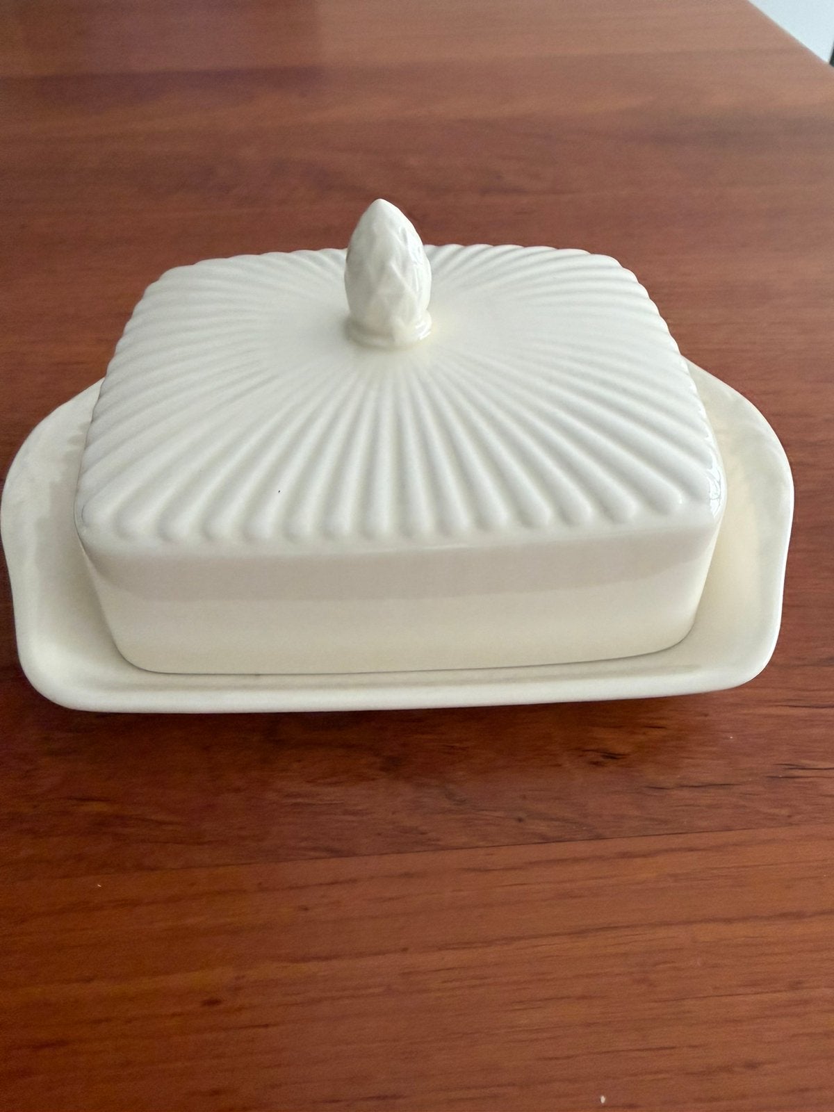 Wedgwood Edme botervloot, Huis en Inrichting, Keuken | Servies, Klassiek, Overige typen, Ophalen of Verzenden, Zo goed als nieuw