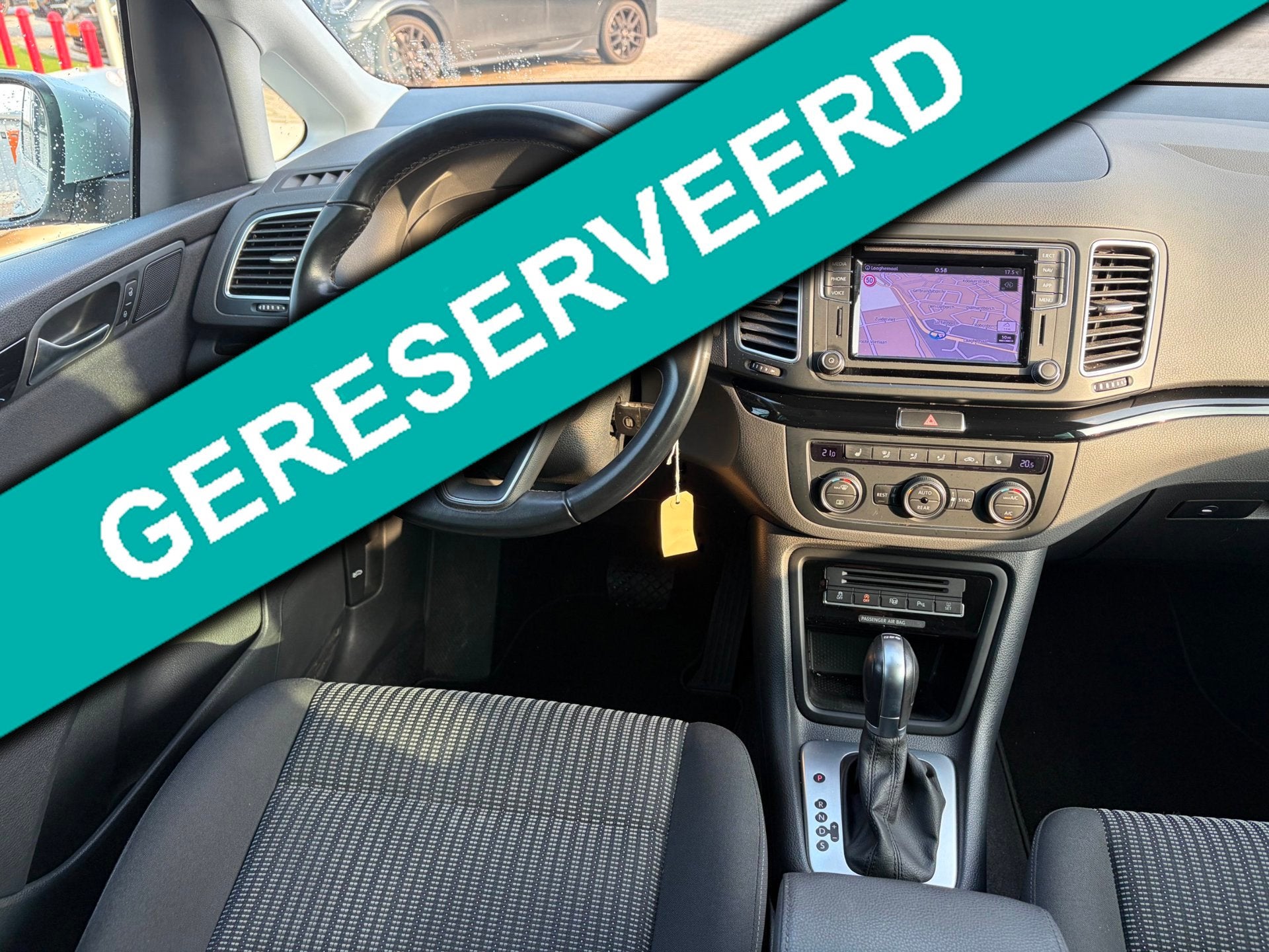 Seat Alhambra 1.4 TSI Style Led 7 Per / Trekhaak DSG BTW IN, Auto's, Dealer onderhouden, Gebruikt, Zwart, 4 cilinders