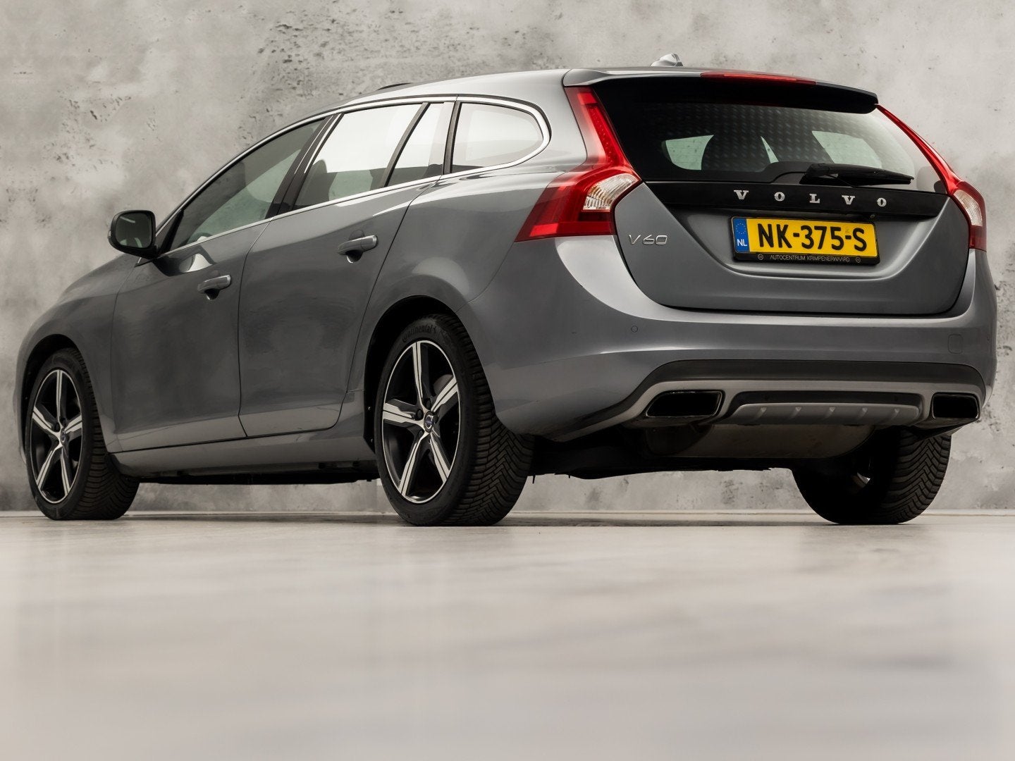 Volvo V60 2.0 T3 Nordic+ 152Pk (SCHUIFDAK, NAVIGATIE, MEMORY, Auto's, Volvo, 12 maanden, Gebruikt, 4 cilinders, Handgeschakeld
