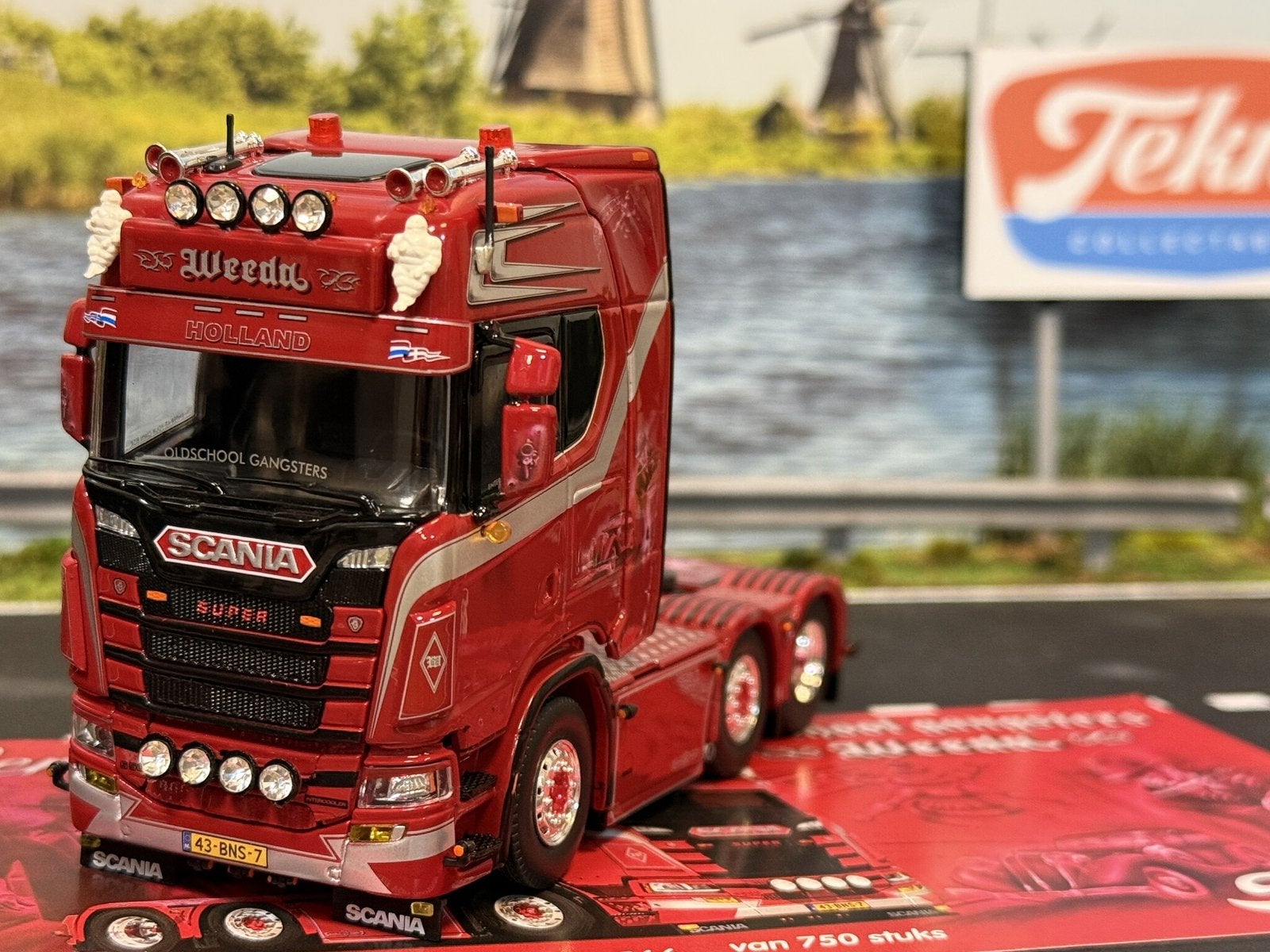 Tekno Scania Old Skool Gangsters, Ophalen of Verzenden, Zo goed als nieuw, Bus of Vrachtwagen, Tekno