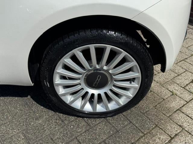 Fiat 500 0.9 Turbo Rivièra Maison *leder *climate *NL auto, Voorwielaandrijving, Gebruikt, Bedrijf, Handgeschakeld