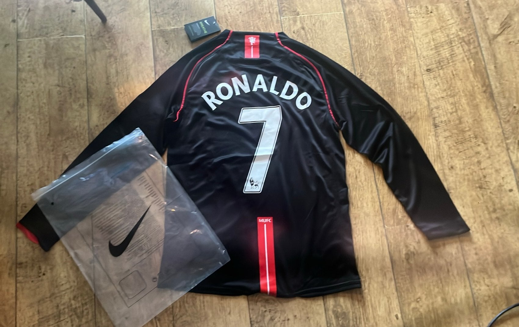 Ronaldo zwarte manchester united shirt maat S, Maat S, Ophalen of Verzenden, Nieuw, Shirt