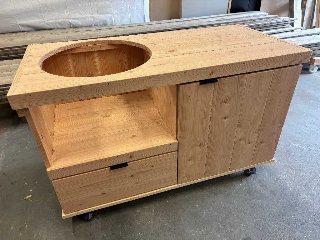 Uniek BBQ-meubel, buitenkeuken van douglashout in elke maat, Ophalen, Nieuw, Houtskool