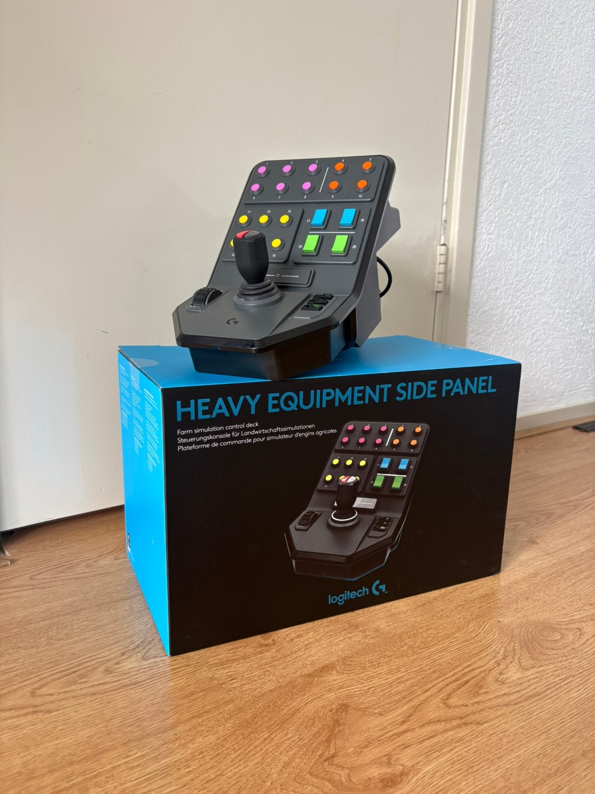 Logitech G Saitek side panel, Computers en Software, Joysticks, Zo goed als nieuw, Ophalen