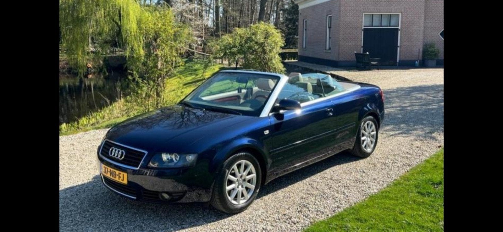 Audi A4 2.4 V6 125KW Cabrio AUT 2003 Blauw, Auto's, Audi, Beige, Cabriolet, A4, Particulier