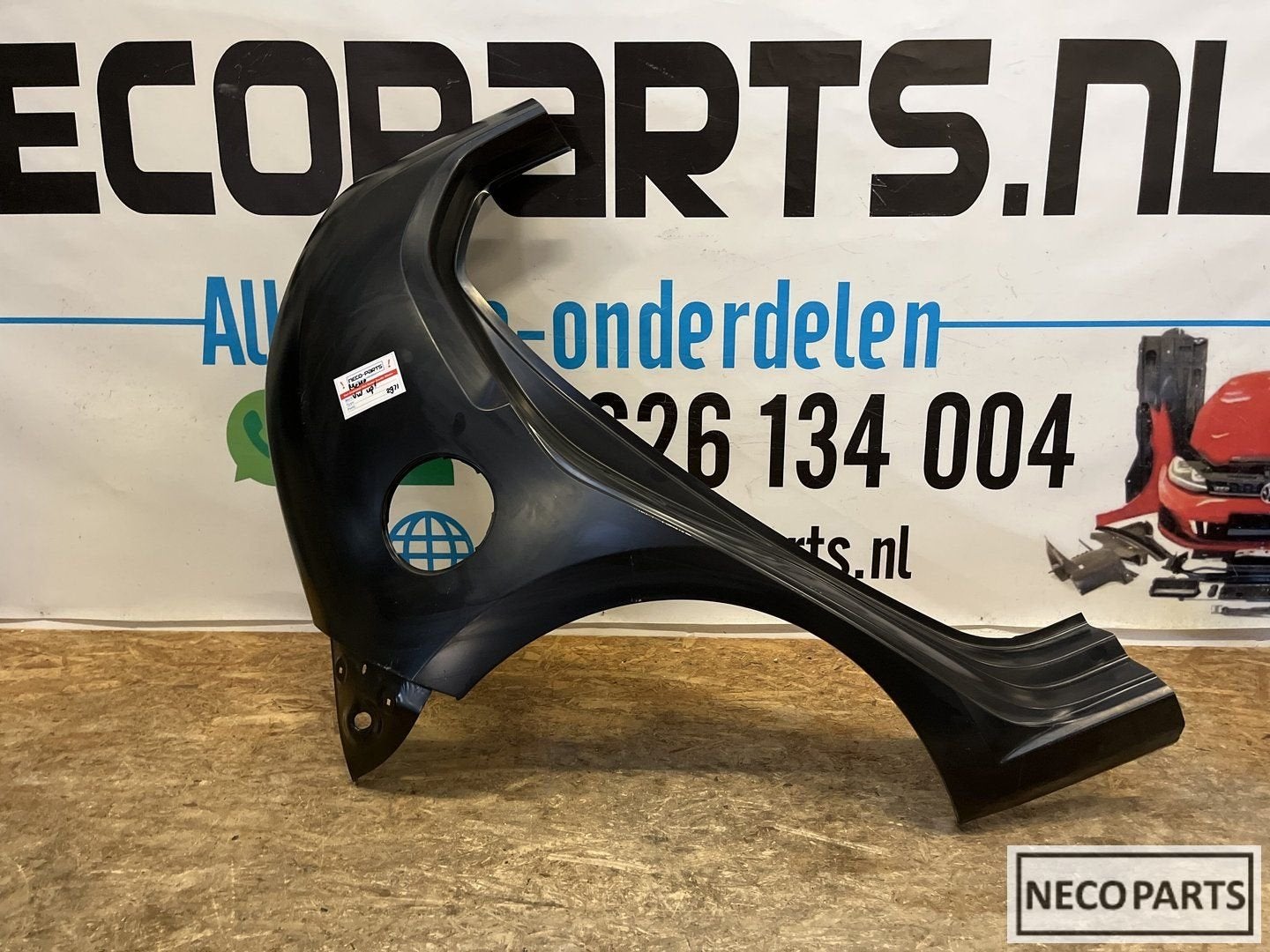 VOLKSWAGEN UP ACHTERSCHERM ZIJSCHERM SNIJDEEL ORIGINEEL, Gebruikt, -, Volkswagen, -