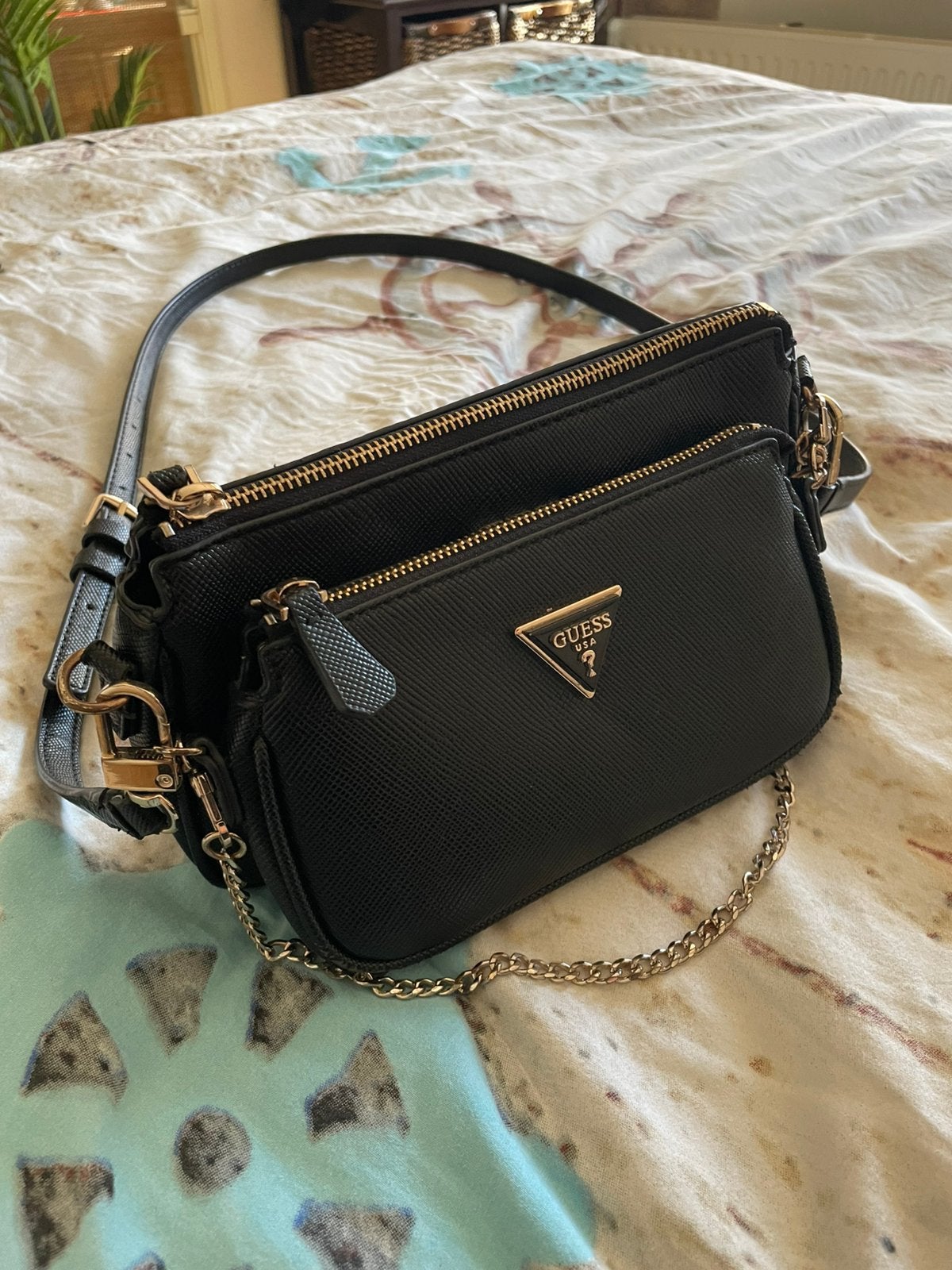 Tas Guess zwart/goud, Ophalen of Verzenden, Gebruikt, Zwart, Schoudertasje
