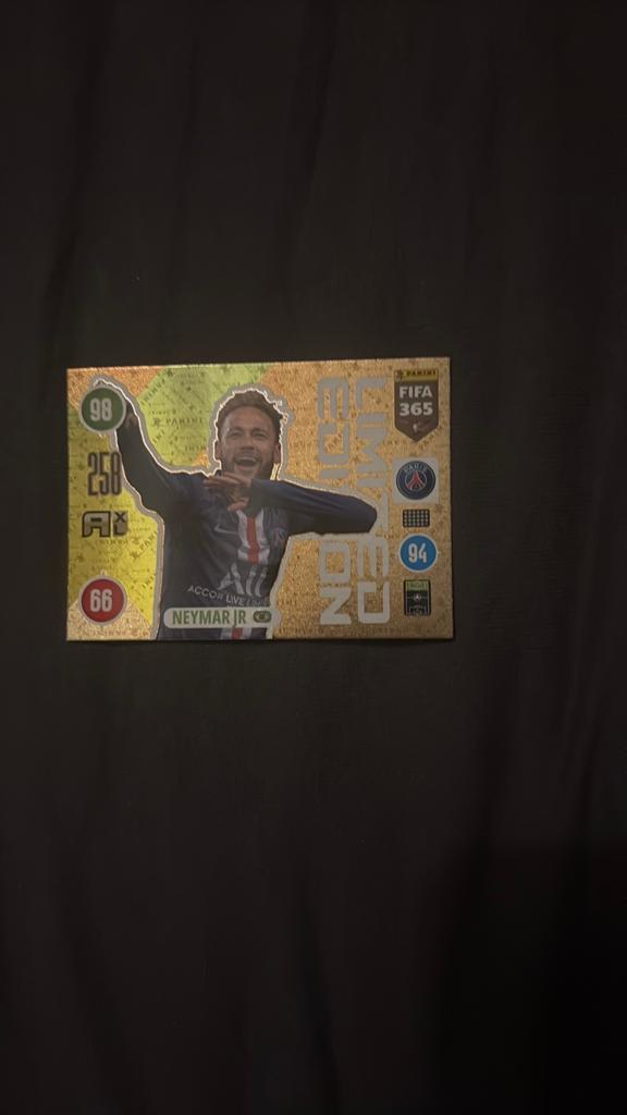 Neymar jr adrenalyn limited edition, Verzamelen, Ophalen of Verzenden, Nieuw, Buitenlandse clubs