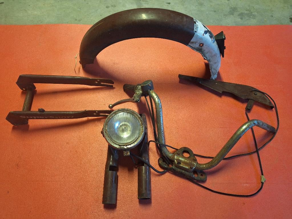 Te koop diverse oldtimer brommer onderdelen Sparta Magura, Fietsen en Brommers, Brommeronderdelen | Oldtimers, Gebruikt, Overige merken