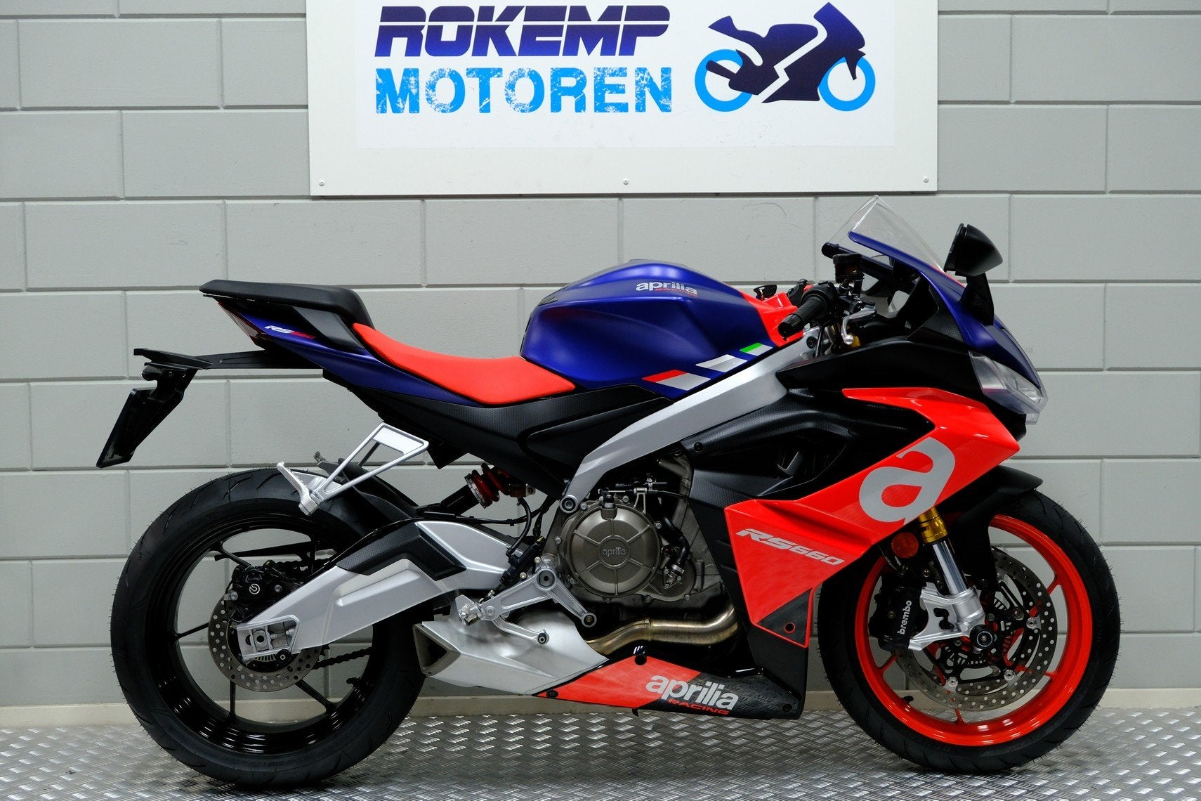 Aprilia RS 660 SPORT (bj 2023), Motoren, Traction Control, Bedrijf, Super Sport, Koperstraat 4
4825 AG  BREDA, NL