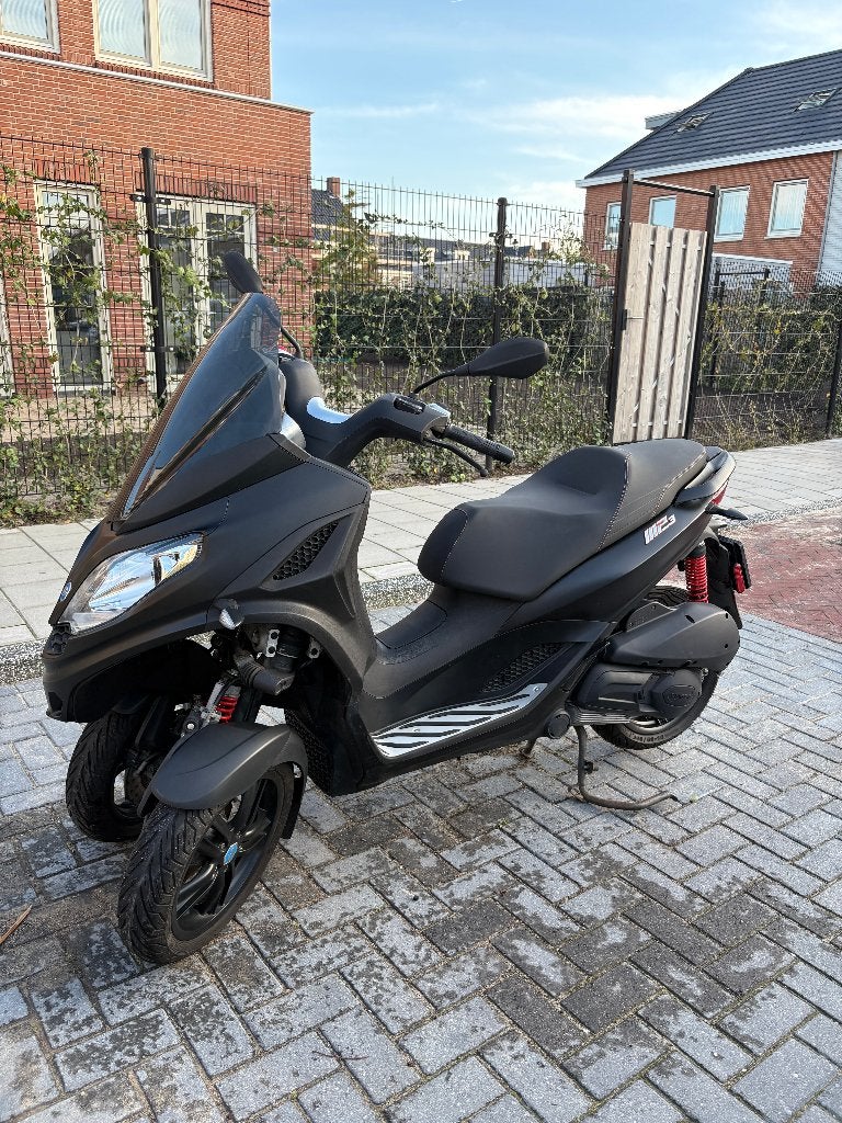 Piaggio MP3 300 HPE sport bouwjaar 2023, Scooter, 300 cc, Particulier, Automaat