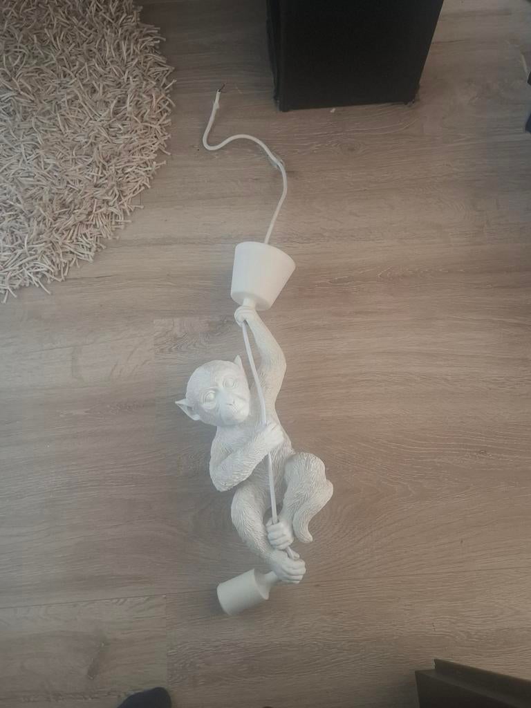 Aap lamp - Hanglamp in de vorm van een aap, Ophalen, Gebruikt, 50 tot 75 cm, Speels, Modern, Dieren