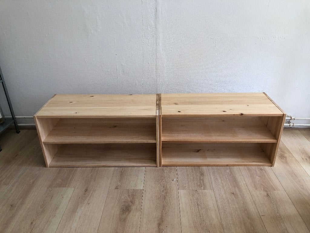 Twee lage boekenkasten, Ophalen, Met plank(en), Gebruikt, 50 tot 100 cm
