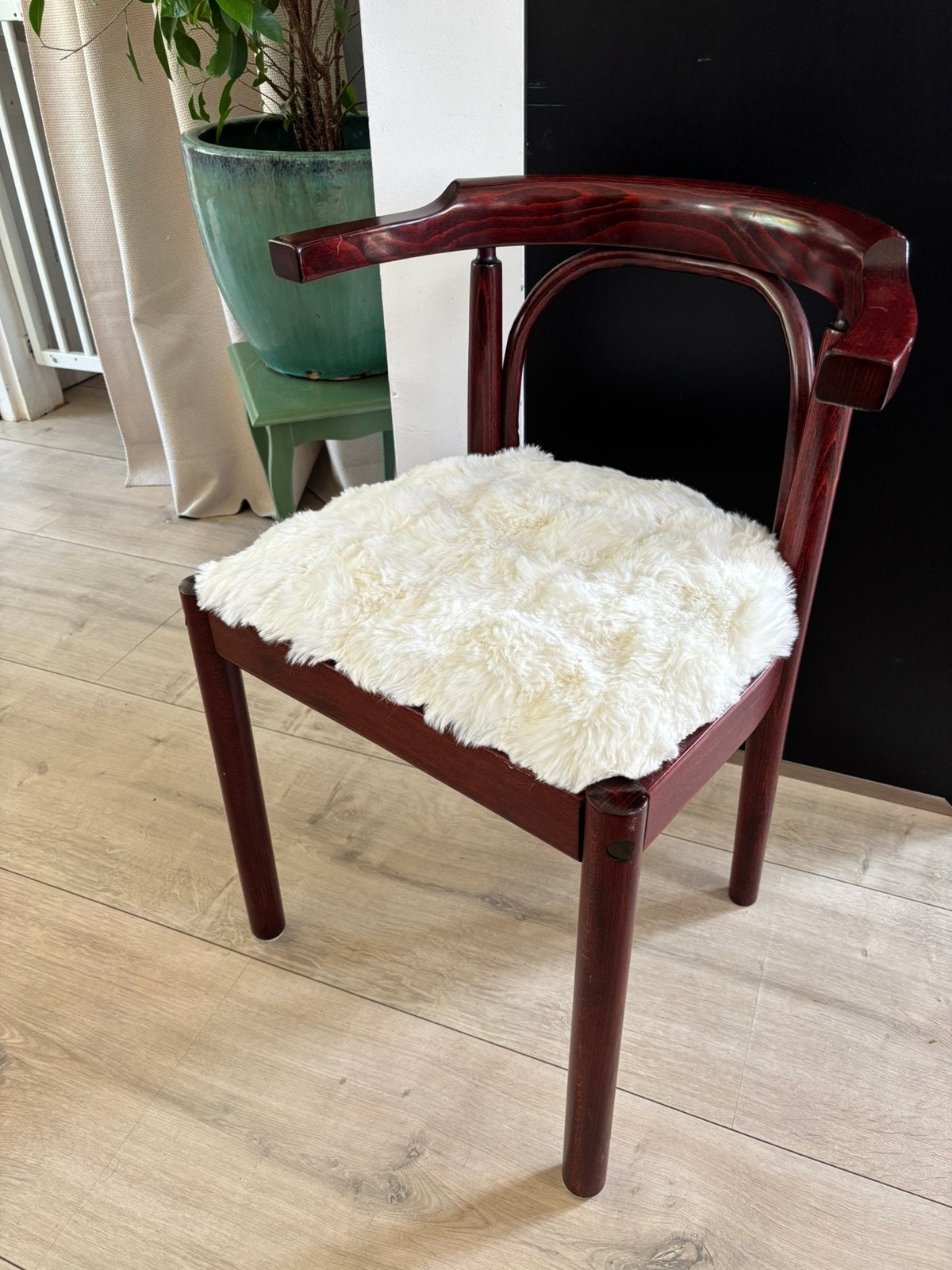 3 gave, antieke, Engelse stoelen met fluffy zitting, Ophalen