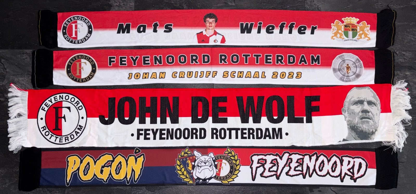 Feyenoord Sjaals - Diverse Spelers en trainers, Verzenden, Gebruikt