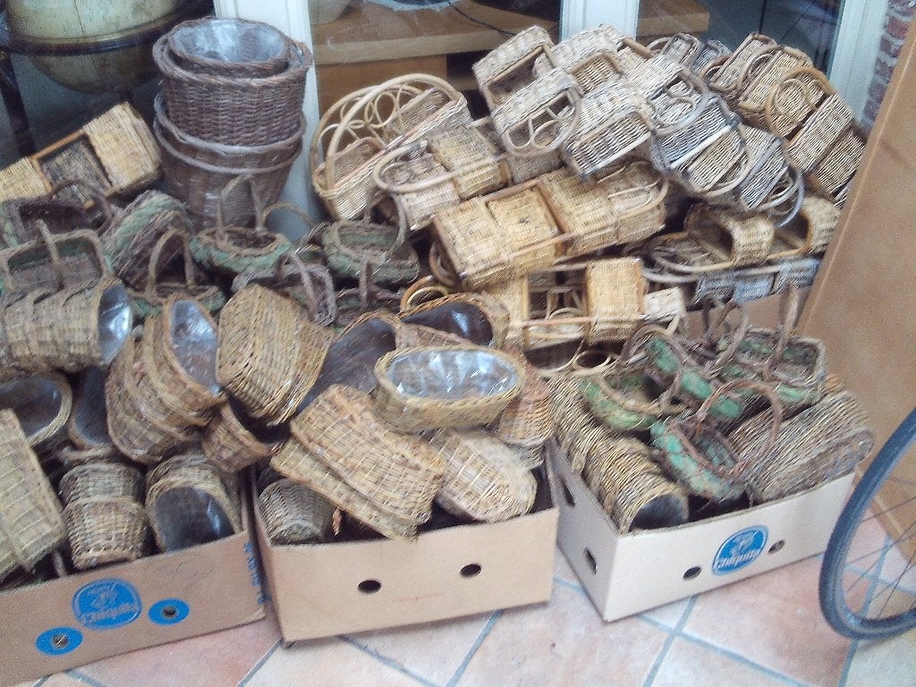 Super Grote Partij van 185 Rieten Manden / Mandjes, Ophalen, Mand, Nieuw, Riet